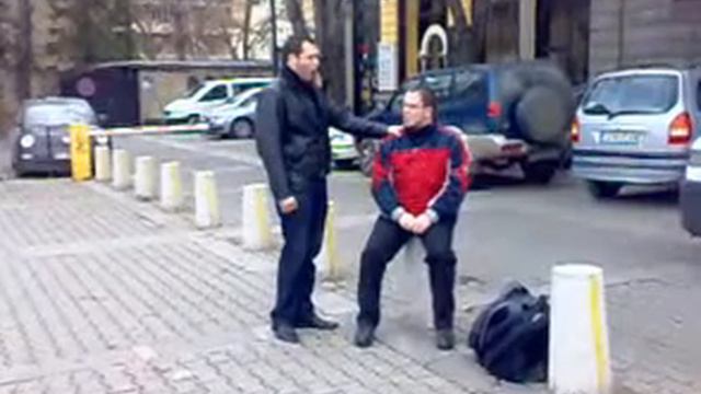 konstantin kovachev pee na ulicata.mp4 смотреть онлайн