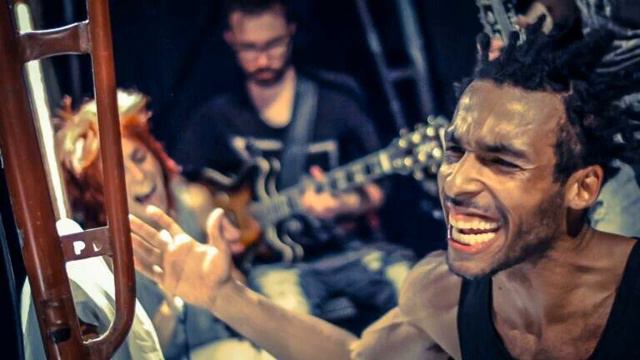 Michael Emanuel Bauer - Pizzeria Anarchia #8 MusikTanztheater (2015) смотреть онлайн