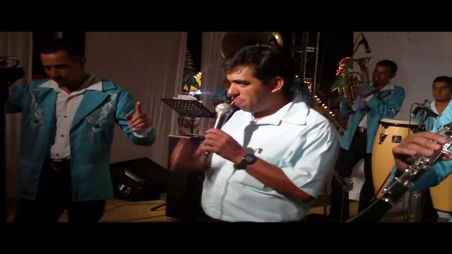 BANDA CUCHILLO Y EL PADRE JUAN ORTIZ.wmv смотреть онлайн