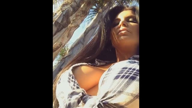 Romi Rain - Summer hot video!!! смотреть онлайн