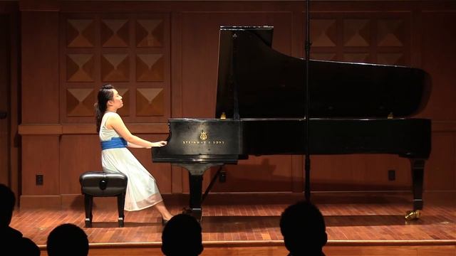 Andrea Choi - J.S. Bach/Egon Petri: Sheep May Safely Graze смотреть онлайн