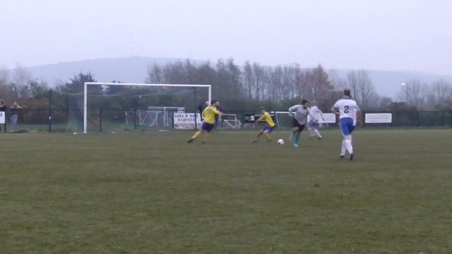 Lewis Morris scores for St John's Utd v Douglas Royal (1-2) 16 April 2019 смотреть онлайн