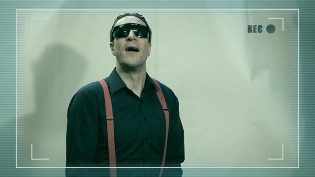 Kolme apinaa: Alexin treffivideo смотреть онлайн