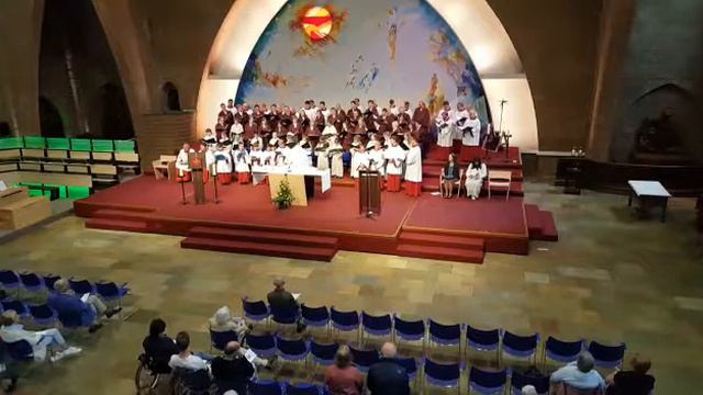 Missa Diatonica - Kyrie (Andriessen) Sacramentskoor Breda смотреть онлайн