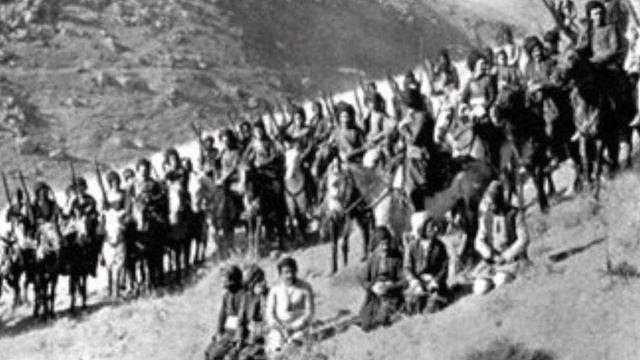 Ափ Մը Մոխիր - Սիամանթօ смотреть онлайн