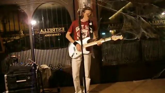 Nick Barker - Too Tired. смотреть онлайн
