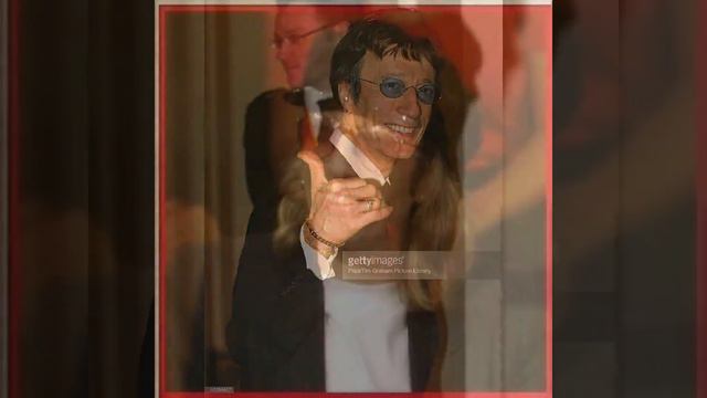 Robin - Rings Around The Moon смотреть онлайн