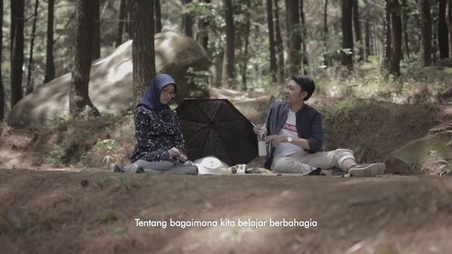 Nature Pre-Wedding: Picnic in the Forest by Ziya & Rizki смотреть онлайн