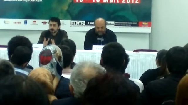Yazar Sn Eren Erdem'in BURSA TÜYAP'taki konferansından bir﻿ bölüm.. смотреть онлайн
