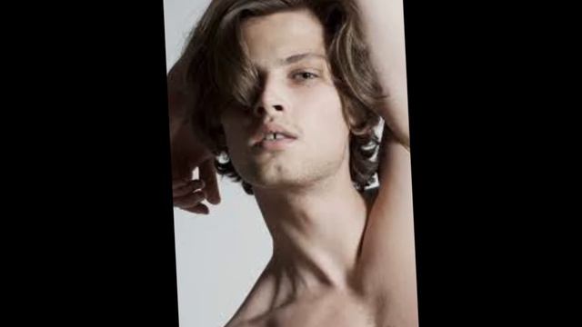 Taylor Fuchs смотреть онлайн