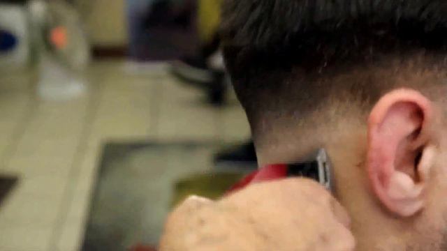 COMBOVER+TAPER FADE WITH IBJFF CHAMPION DUSTIN AKBARI BY ANTHONY DA BARBER!!! смотреть онлайн
