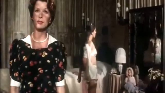 Ornella Muti & Senta Berger - Nest Of Vipers (1978)