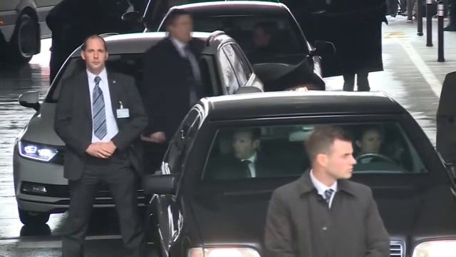 Кортеж Лаврова в Швейцарии смотреть всем! смотреть онлайн