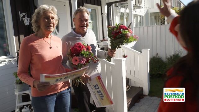 Förvånade vinnare får besök av Magdalena i Hässelby - Postkodlotteriet смотреть онлайн