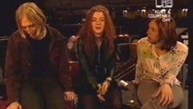 Hole Unplugged Interview смотреть онлайн