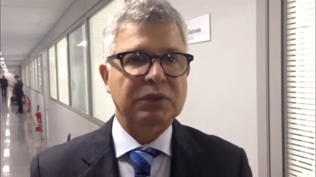 Elias Gomes fala sobre reunião no Ministério da Educação смотреть онлайн
