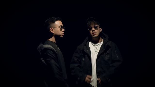 Joe Flizzow, Altimet, SonaOne & Alif - Sang Saka Biru [Official Lyric Video] [OST Polis Evo 2] смотреть онлайн