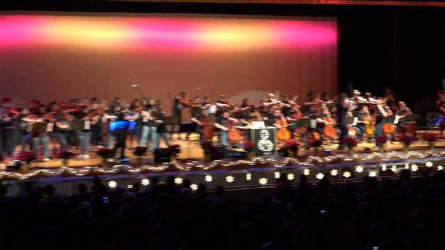 Mark Woods with the Western Branch High School Orchestra-Wood's Bolero смотреть онлайн