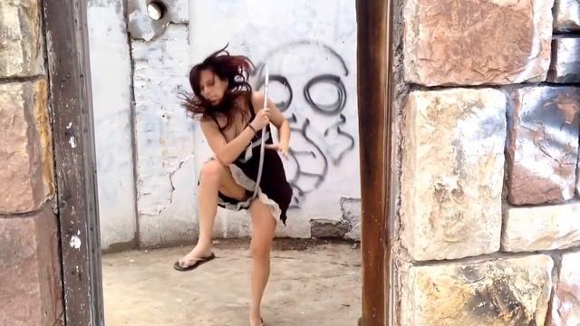 The song is pitter pat by Erin McCarley, hoop dance by me :) смотреть онлайн