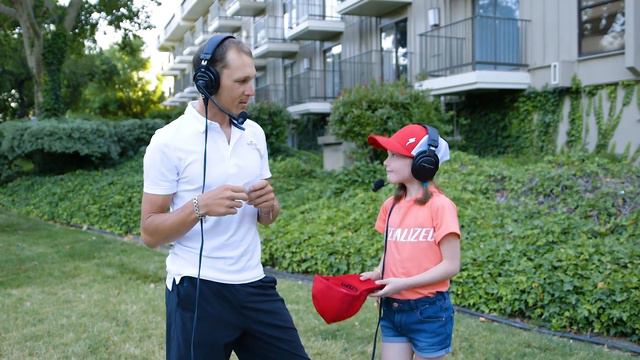 Race Reporter Ruby with Matteo Trentin смотреть онлайн