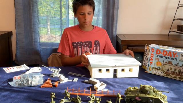 BMC toys D Day Secret Stronghold unboxing and review смотреть онлайн