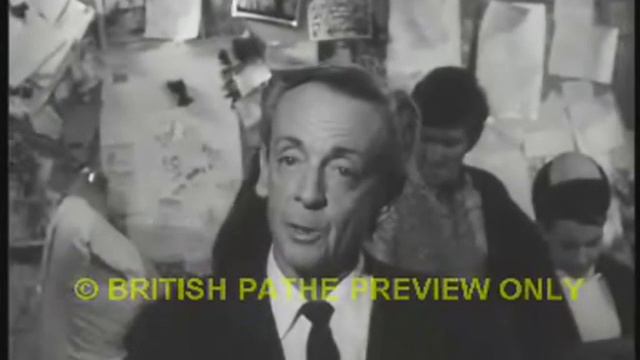 Robert Helpmann смотреть онлайн