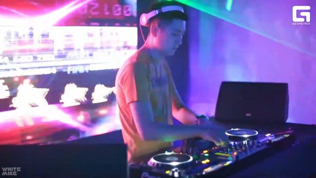21/22 december - Joy - Residents night by Mike White .mp4 смотреть онлайн