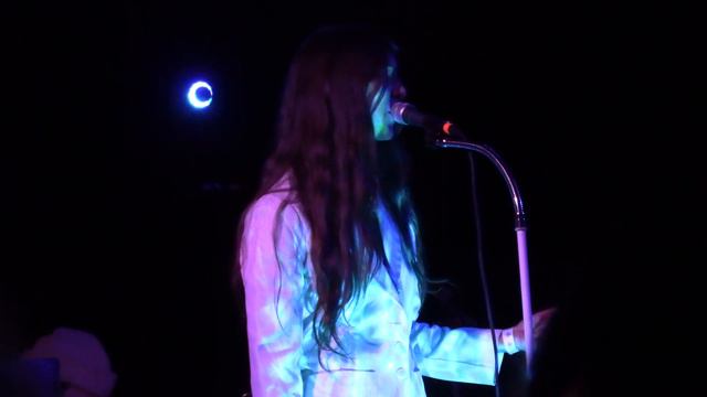 Weyes Blood - Movies (Live in Big Sur at the Henry Miller Memorial Library) смотреть онлайн