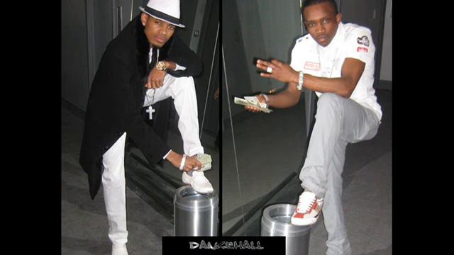 DMR Update - Prelude to Sting 2009 - DMR - Bounty Killer vs Vybz Kartel????? смотреть онлайн