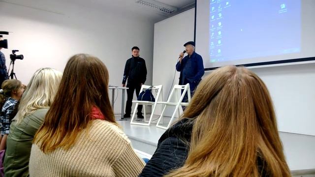 Jonas Mekas - apie sugrįžimą namo смотреть онлайн