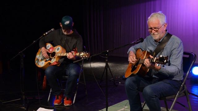 Rock and Roll Kids - Charlie McGettigan with Brendan Farrell - Ballina Arts Centre for Music Makers смотреть онлайн