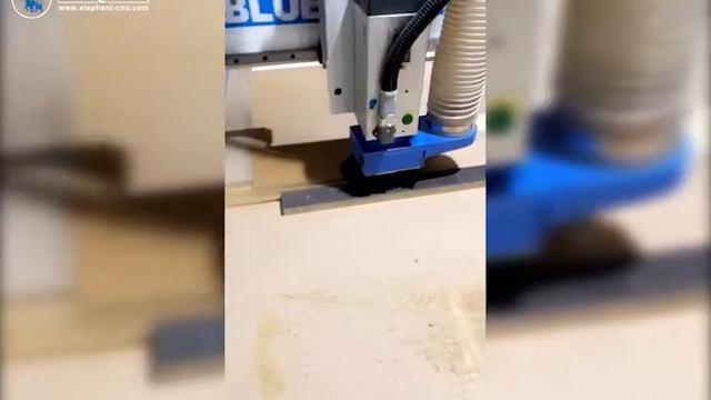Kosovo customer receive cnc machine for cabinet смотреть онлайн