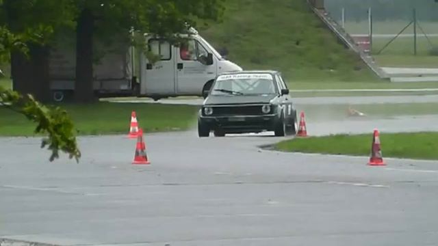 Slalom in Weeze mit M. Gramer смотреть онлайн