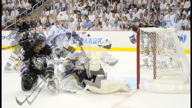 Fleury's save on Pavel Kubina смотреть онлайн