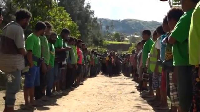 Prime Minister James Marape Commit K2 Million to Simbai High School in Madang смотреть онлайн
