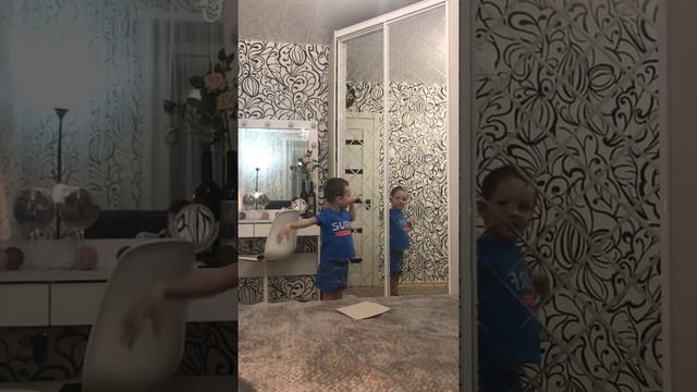 Ромчик топчик