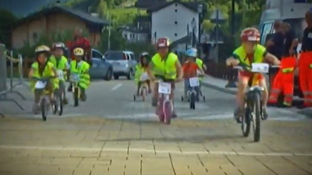 SAINT-VINCENT CYCLING FESTIVAL 2010: Intervista a Mauro Benedetti смотреть онлайн