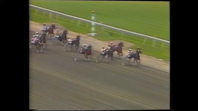 Hambletonian Oaks Jean Bi 1:12,5 смотреть онлайн