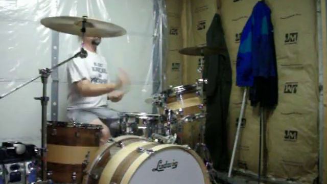 Ludwig Epic X-Over Downbeat soundcheck смотреть онлайн