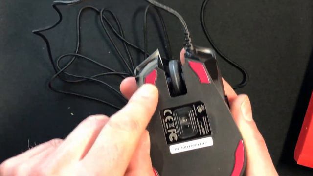 Распаковка A4tech Bloody Q81 Neon XGlide Curve Black