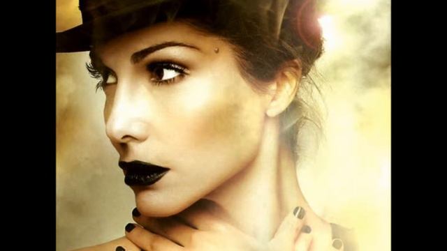 08.Despina Vandi-Gi'alli mia fora [C'est La Vie 2010] HD смотреть онлайн
