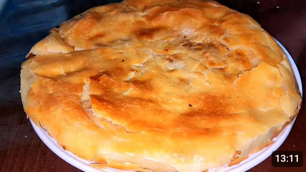 БЕЗДРОЖЖЕВОЙ ПИРОГ МЯСНОЙ СЛОЁНЫЙ.🥩🫓 смотреть онлайн