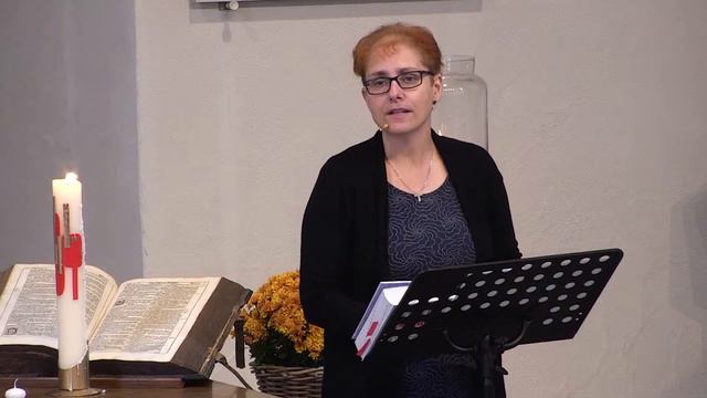 21.11.2021 - «Gottesdienst zum Ewigkeitssonntag» | Pfarrerin Janine Haller + Diakon Philipp Rüdiger смотреть онлайн