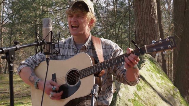 Chris Huntt Jr - "Shadows" смотреть онлайн