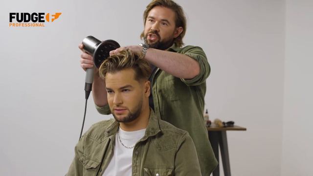 Fudge Professional In the Chair with Jonathan Andrew Episode 4 | Chris Hughes смотреть онлайн