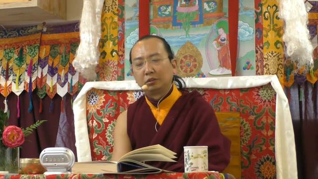 HH 42 Sakya Trizin Ratna Vajra Rinpoche Clarifying the Sage's Intention day 1 02 смотреть онлайн