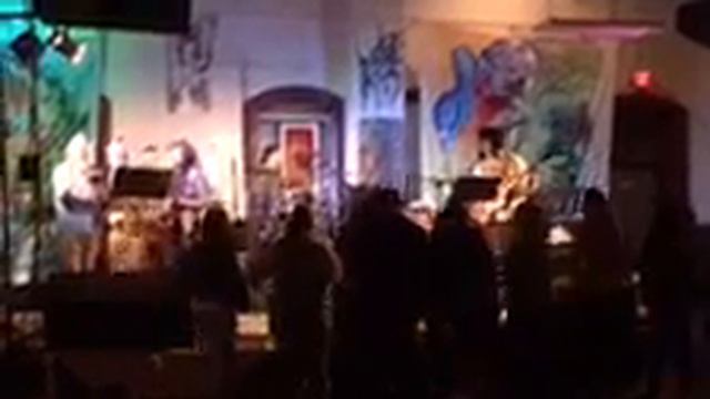 Maxwell’s Silver Hammer (LIVE) смотреть онлайн