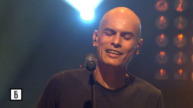 Zanmari Baré dans Black Box Sessions смотреть онлайн