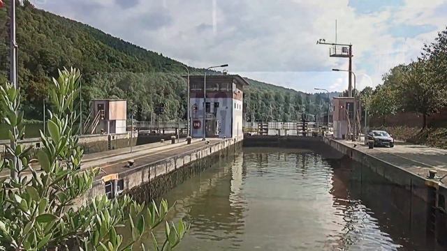 Deutschland Romantische Burgenfahrt auf dem Neckar смотреть онлайн
