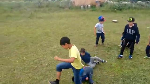 MORTAL KOMBAT X в реальном жизни 2 смотреть онлайн